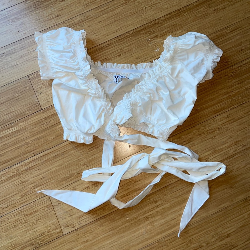 iamgia white top size s NWOT
